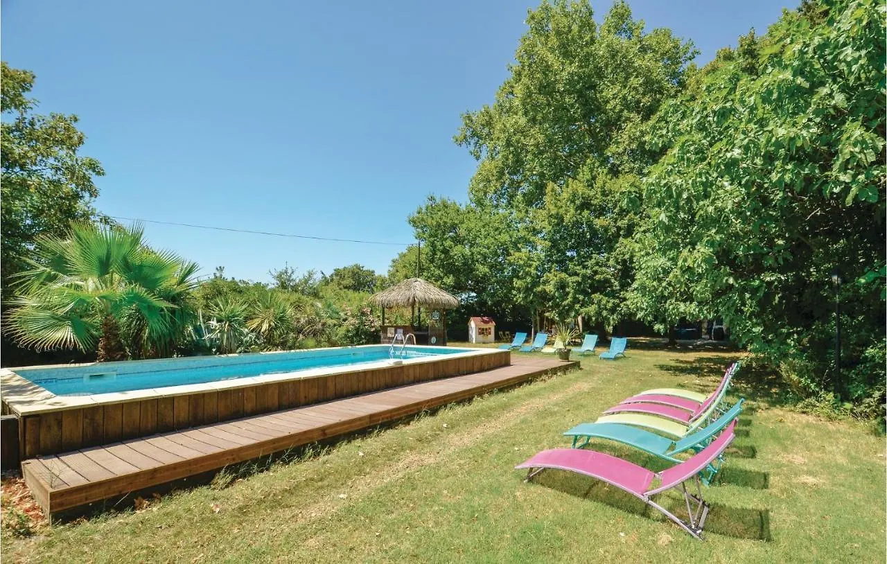 Holiday home Awesome Home In Jonquieres Jonquieres